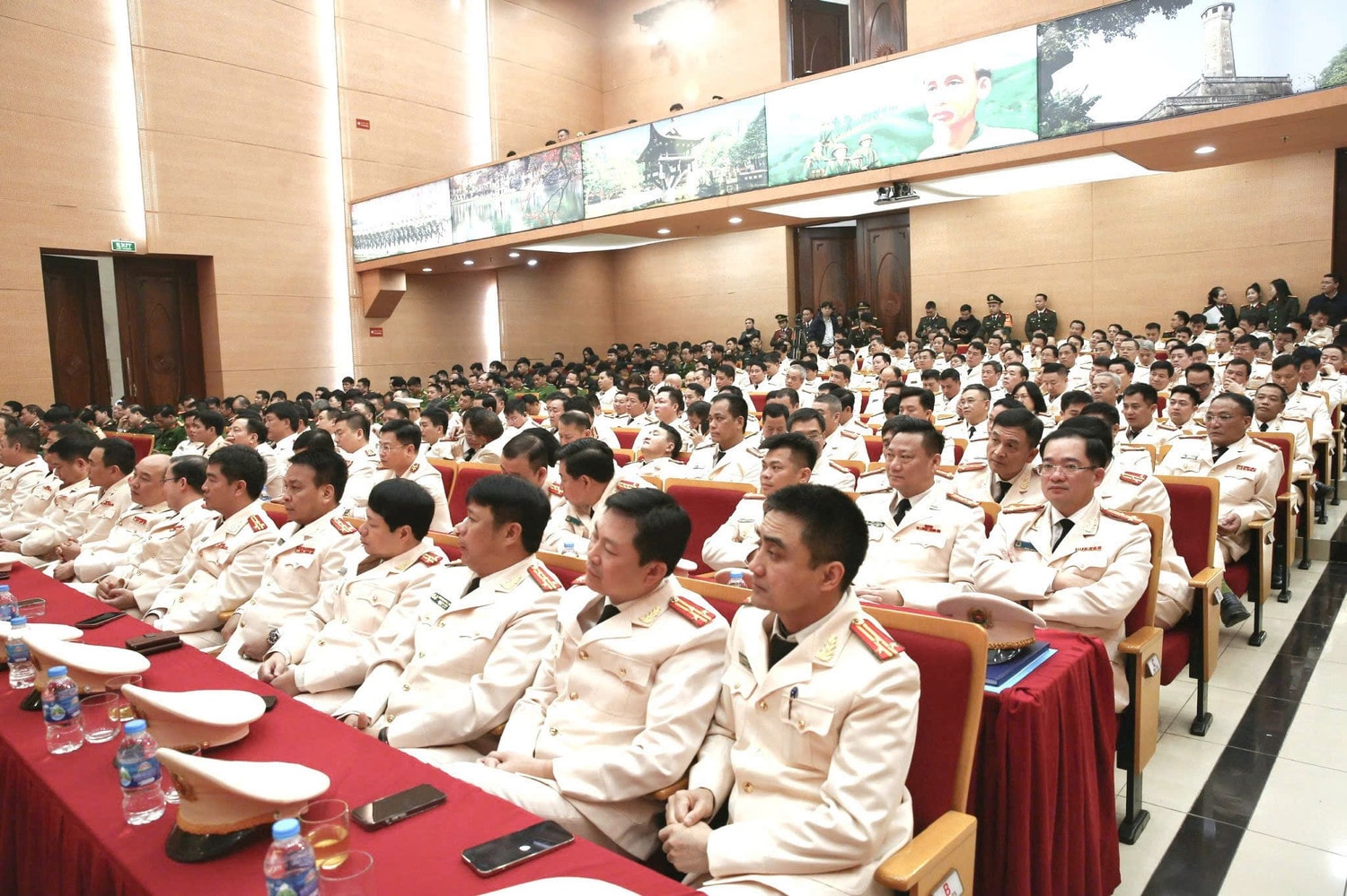 aba679dcb96b07355e7a.jpg