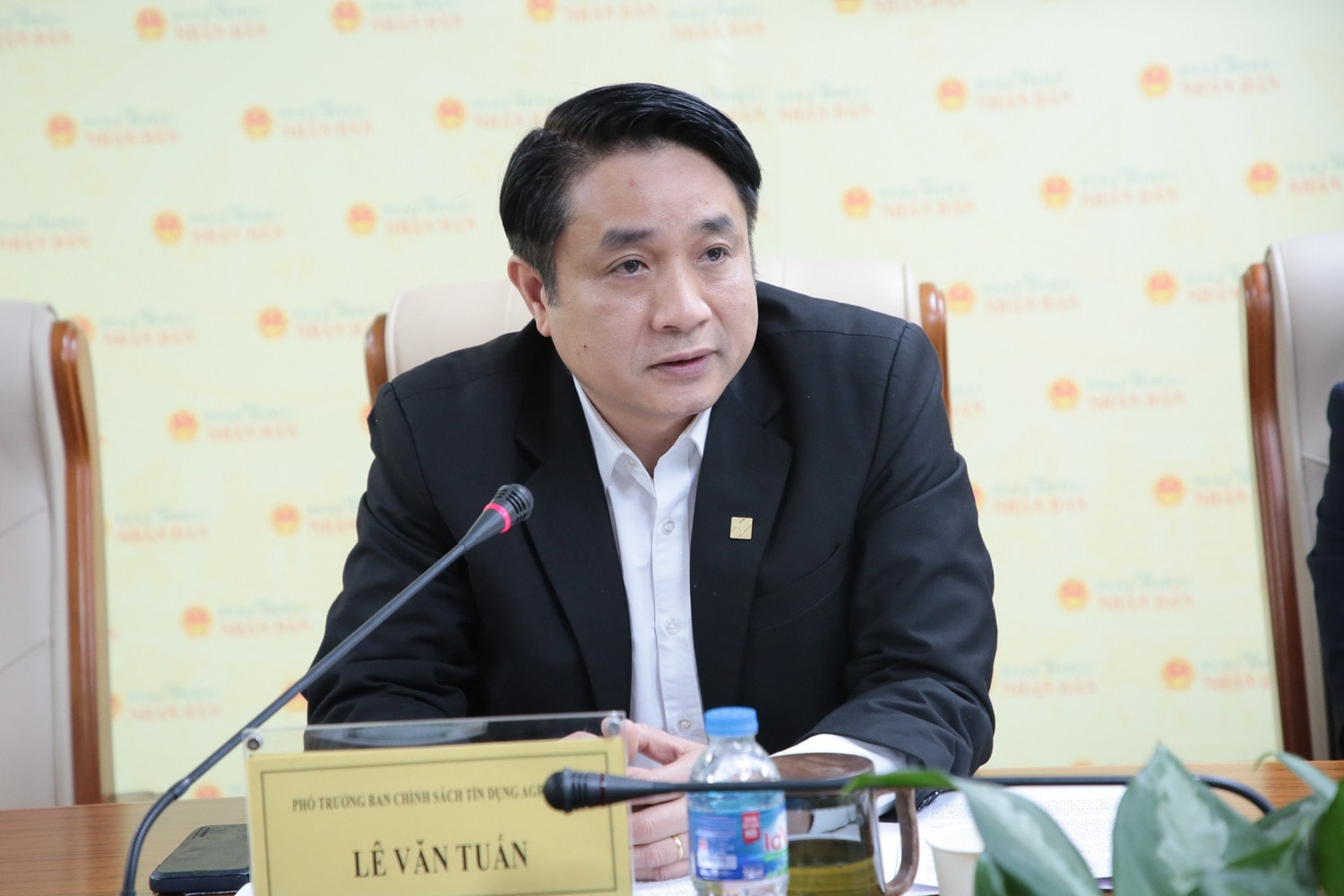 levantuan-2.jpg