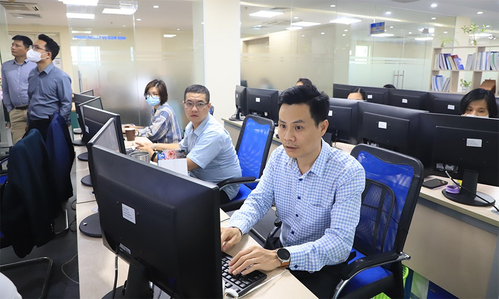 Công tác giám định BHYT đóng vai trò đặc biệt quan trọng trong việc tối ưu hóa chi phí và kiểm soát việc sử dụng quỹ BHYT. Ảnh: BH