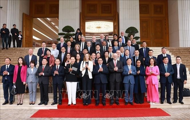 Thủ tướng Phạm Minh Chính với các doanh nghiệp Hoa Kỳ. Ảnh: Dương Giang/TTXVN