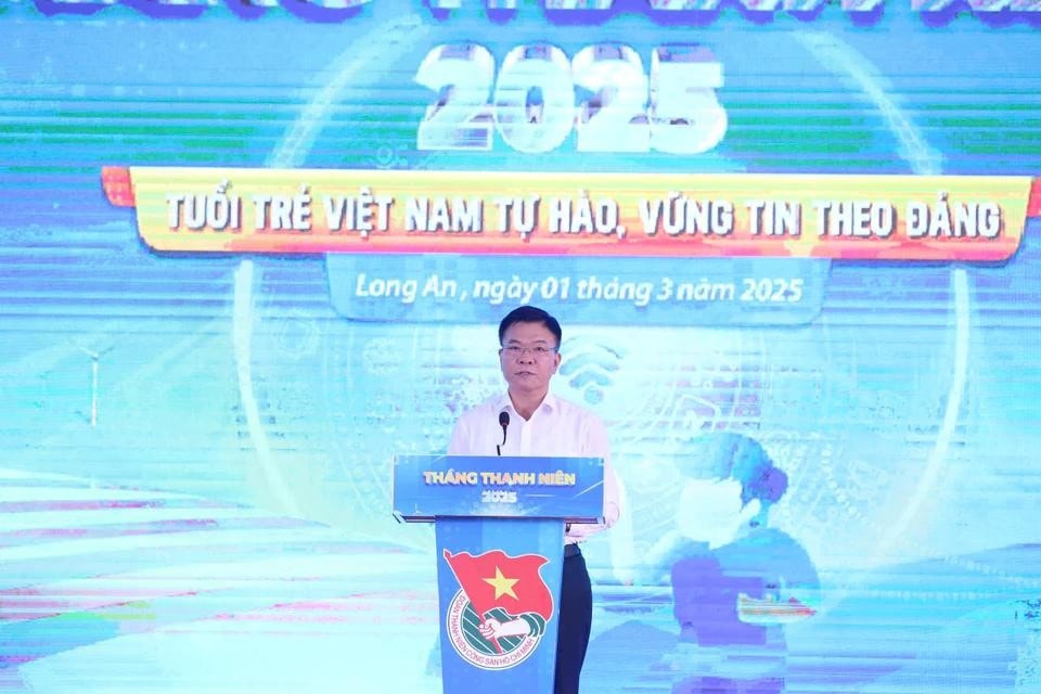 Phó Thủ tướng Chính phủ Lê Thành Long phát biểu