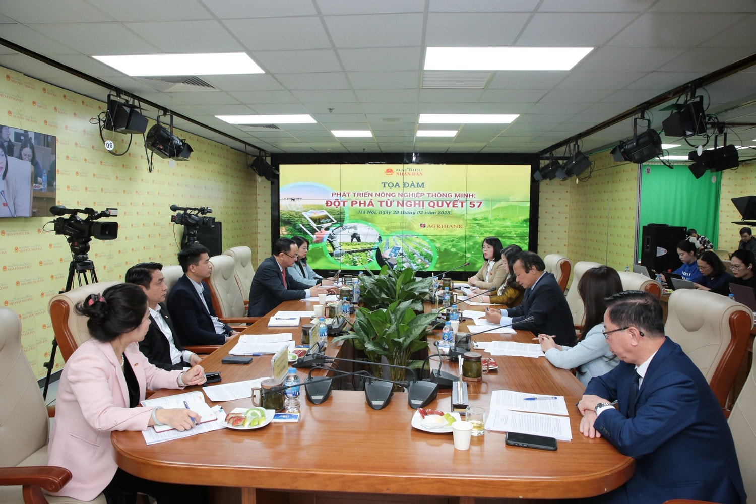 quangcanh-1.jpg