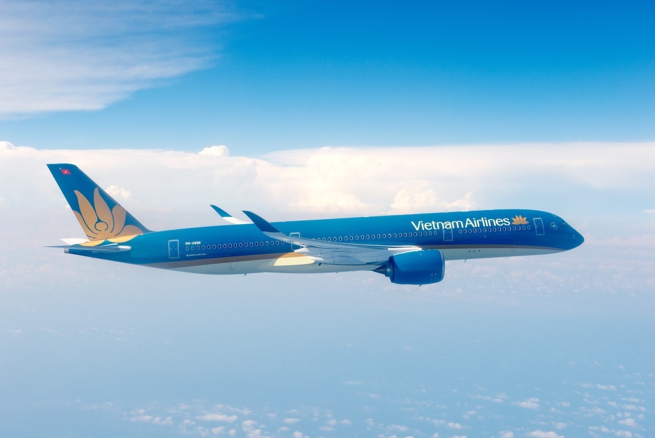 anh-1-vietnam-airlines-trien-khai-uu-dai-chao-he-2025-voi-muc-gia-chi-hon-1-trieu-dong-chang-anh-vna.jpg