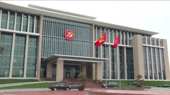 tinh-uy-qb.jpg
