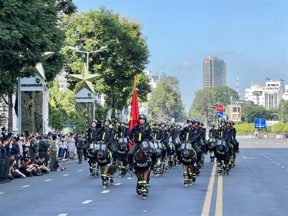 1-ky-binh.jpg