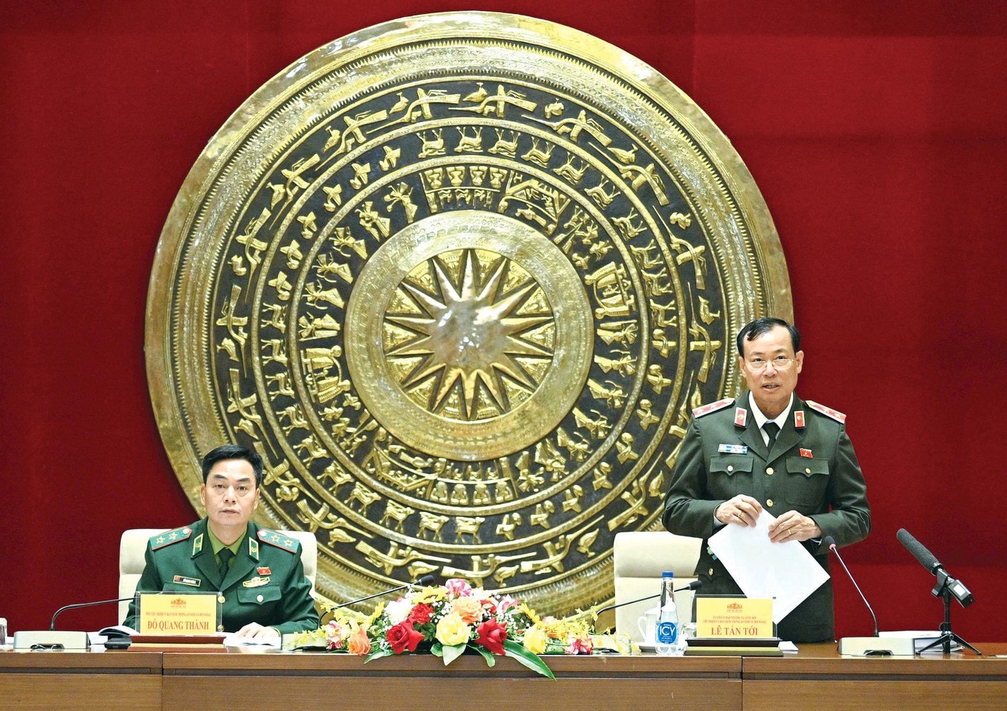 doi-ngoai1.jpg