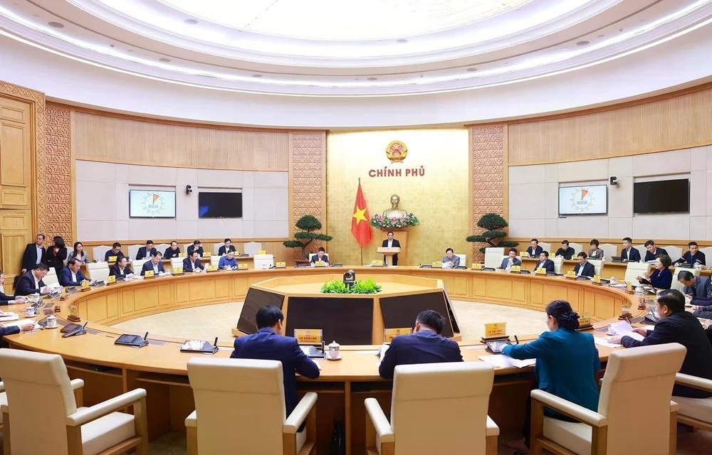 An overview of the Government meeting to assess the regional and global economic situations (Photo: VNA) img-7969.jpg