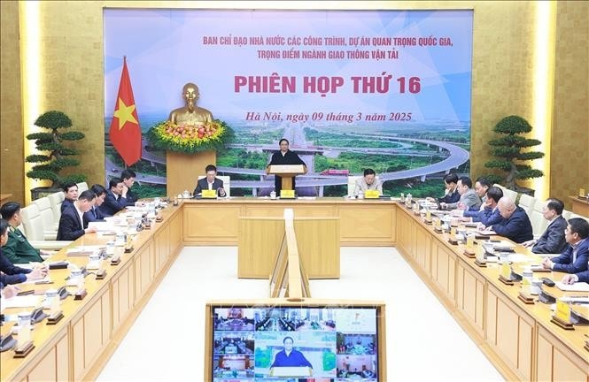 Quang cảnh phiên họp. Ảnh: Dương Giang/TTXVN