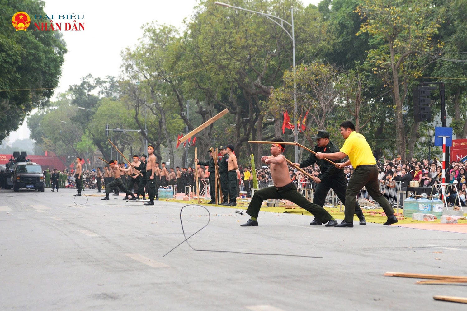 khi-cong-cscd-2025-10.jpg