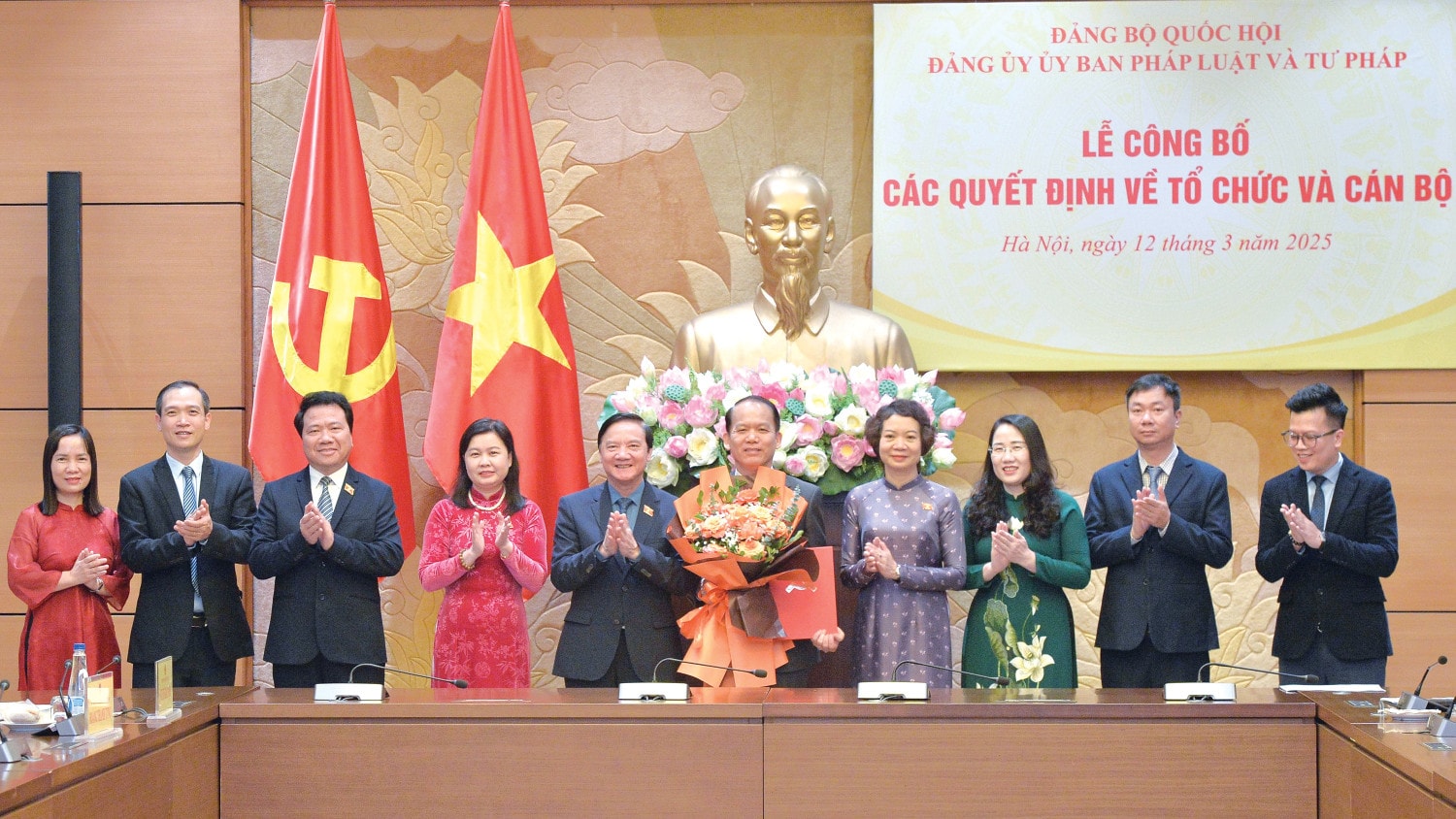 cong-bo-qh1.jpg
