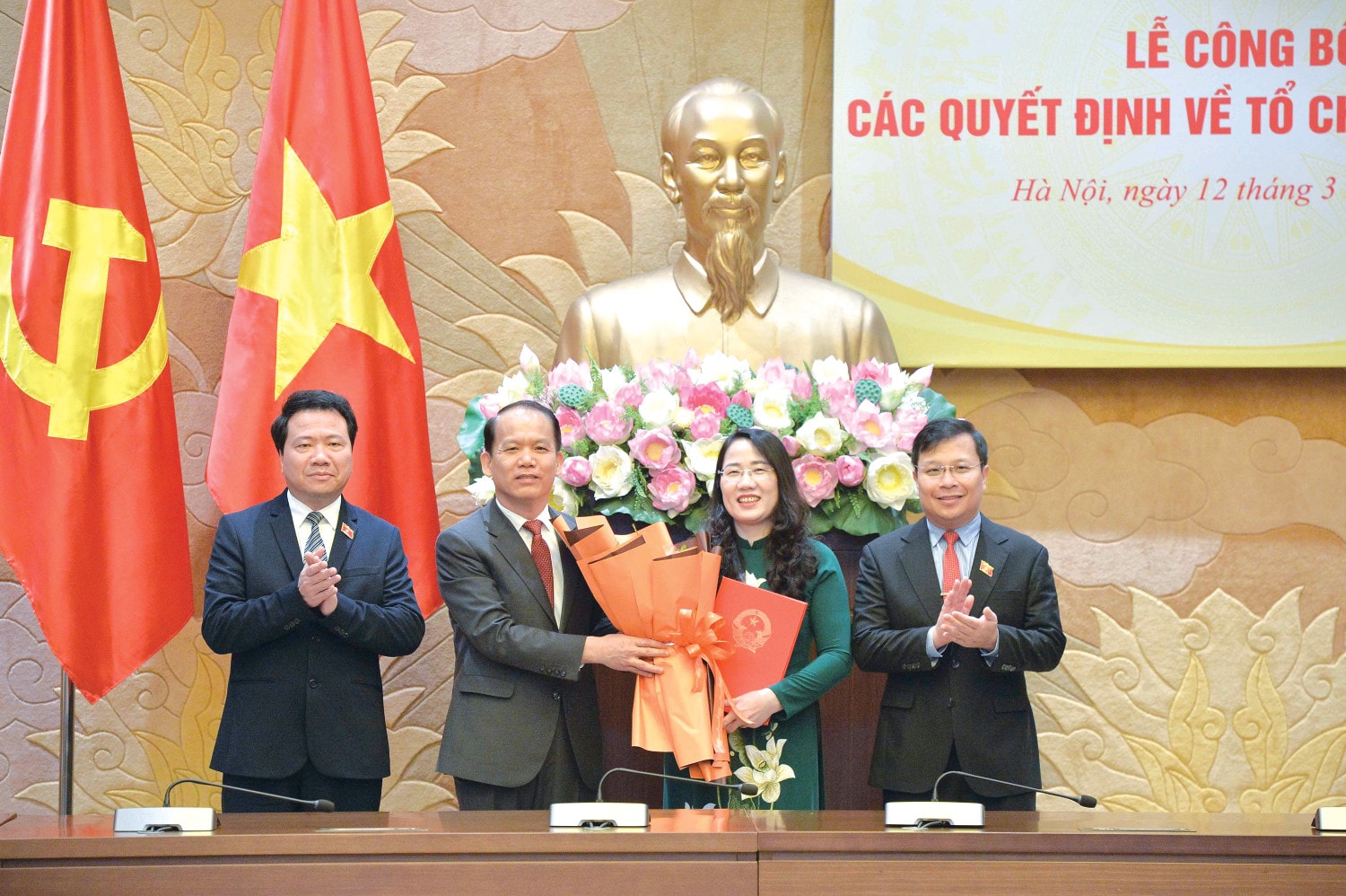 cong-bo-qh12.jpg