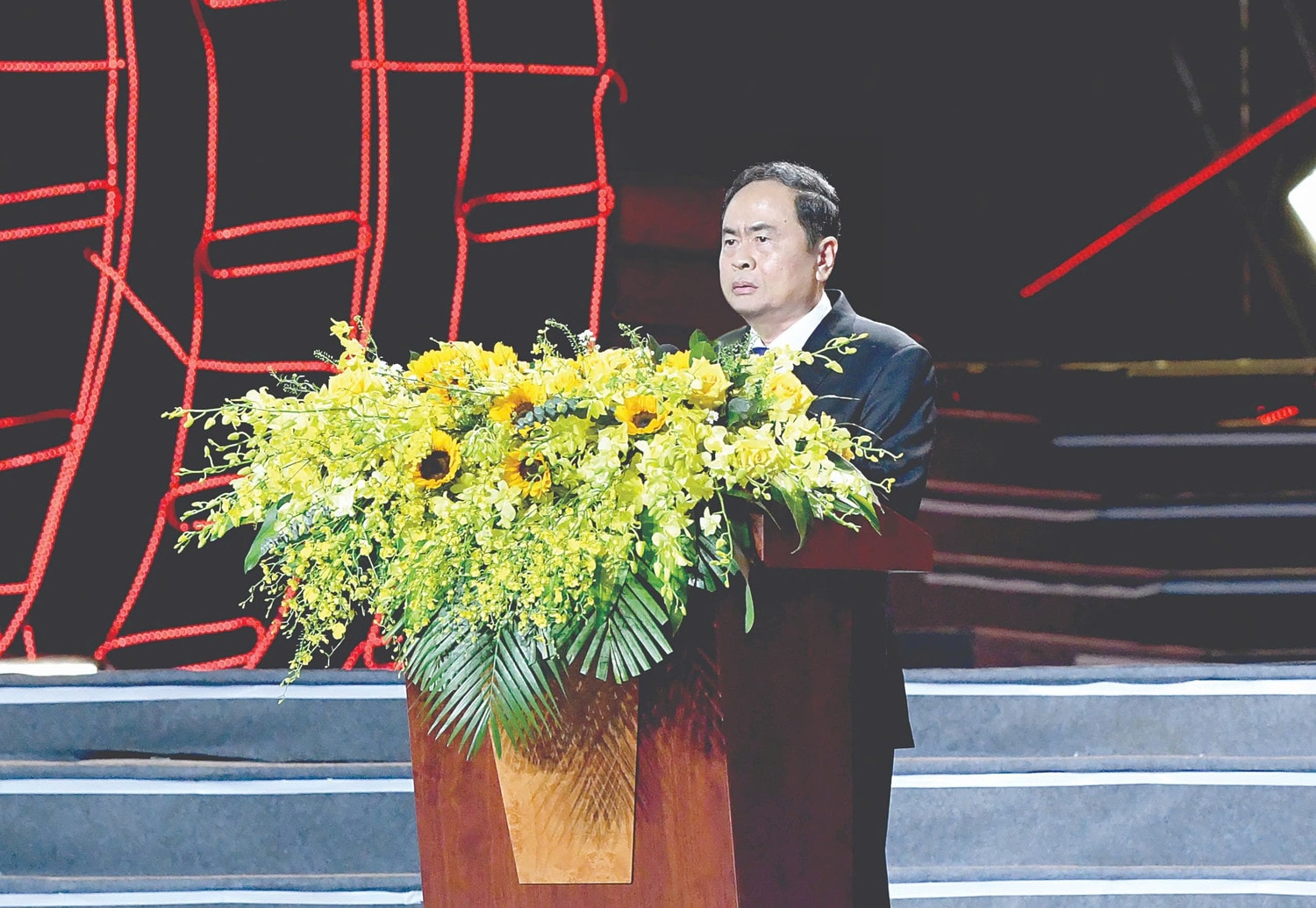 ctqh-tran-thanh-man1-5825.jpg