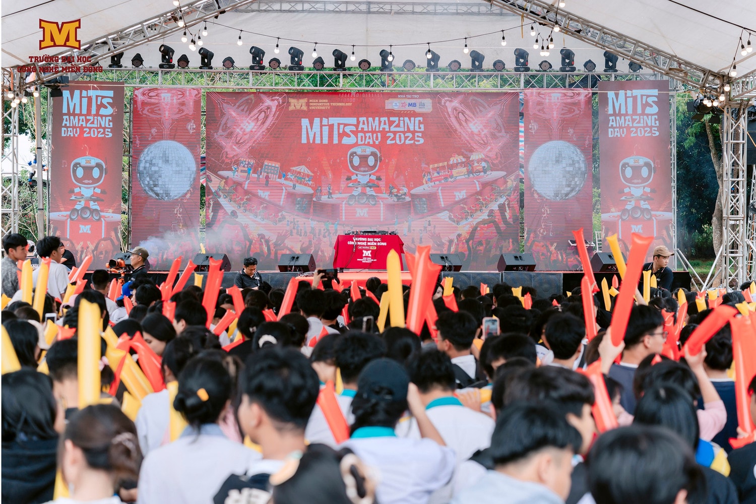 mits-amazing-day-2025-thu-hut-hon-3000-hoc-sinh-thpt-trong-khu-vuc-tinh-dong-nai-va-cac-tinh-lan-can-tham-gia.jpg