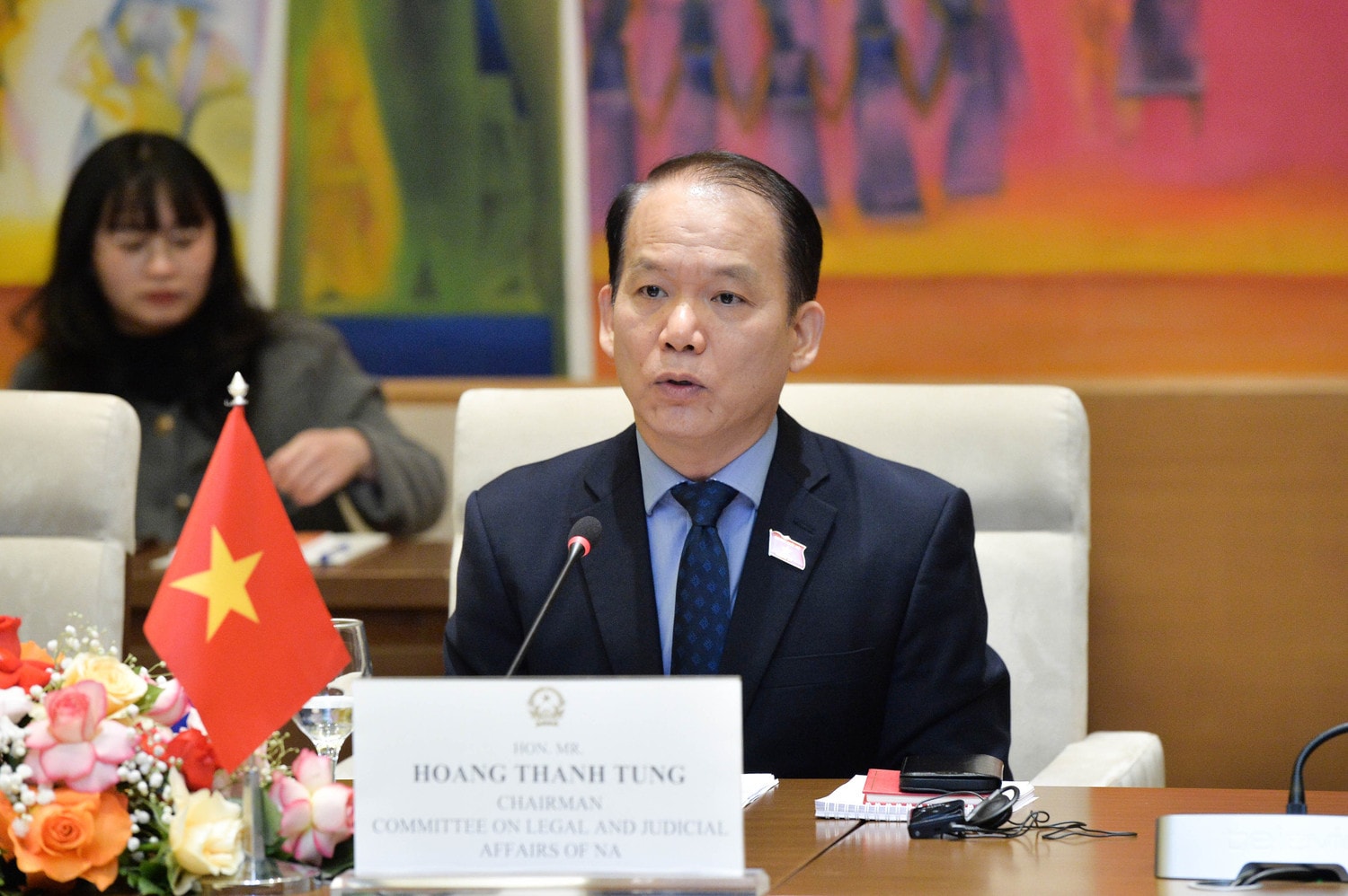 Chủ nhiệm Ủy ban Pháp luật và Tư pháp Hoàng Thanh Tùng phát biểu