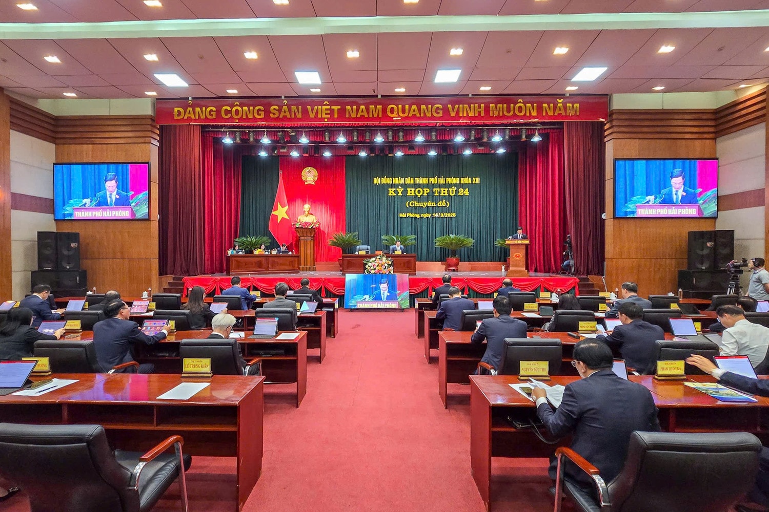 z6406132635796-5b774fa91c5a7fc227d5b0e79c18b590.jpg