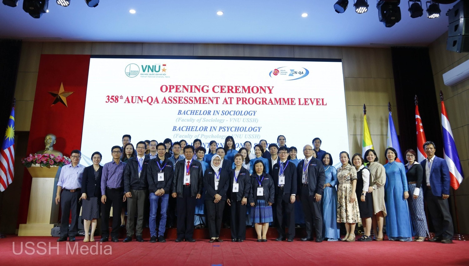aun-qa-385-6-1.jpg