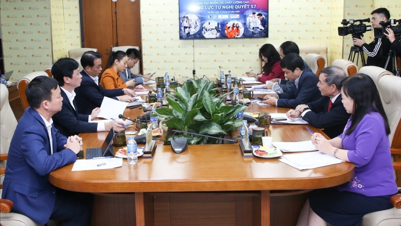 quangcanh-1-7063.jpg