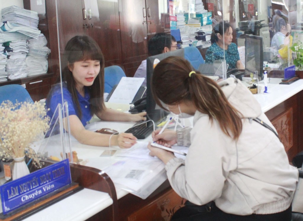 Hướng tới xây dựng một bộ máy hành chính tinh gọn, hoạt động hiệu quả