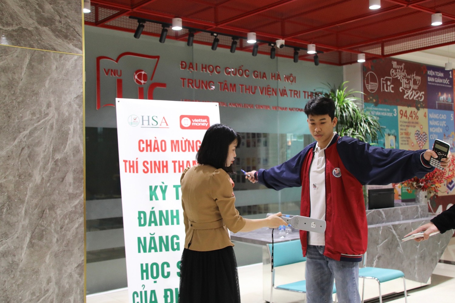 vnu-ky-thi-hsa-2025-dot-1-6-1.jpg