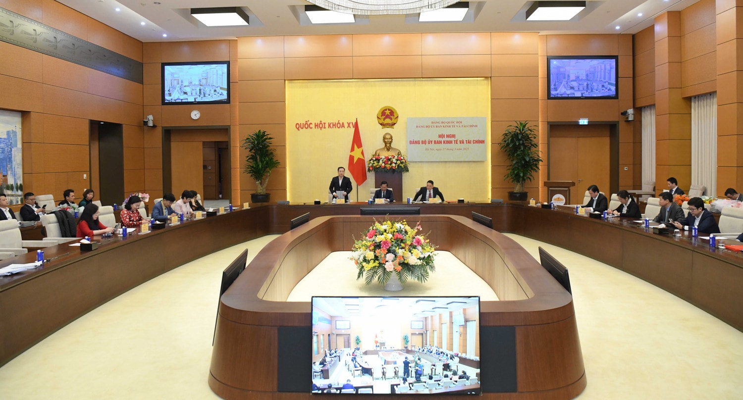 Quang cảnh hội nghị. Ảnh: Lâm Hiển