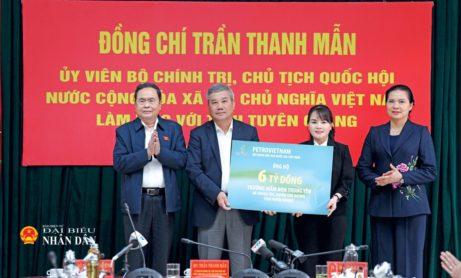 ctqh-tran-thanh-man2-983.jpg