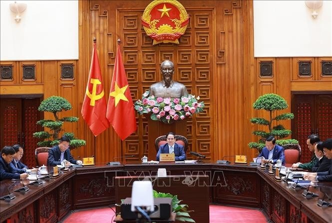 Thủ tướng Phạm Minh Chính chủ trì cuộc họp trực tuyến với địa phương về đẩy nhanh tiến độ Dự án cao tốcChâu Đốc-Cần Thơ-Sóc Trăng. Ảnh: Dương Giang/TTXVN