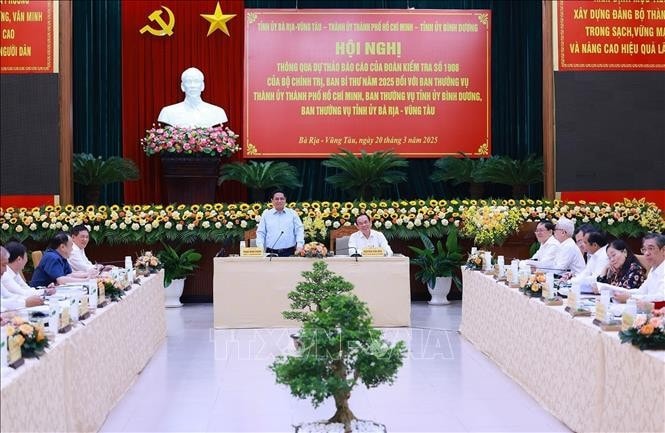 Thủ tướng Phạm Minh Chính chủ trì Hội nghị thông qua dự thảo báo cáo của Đoàn kiểm tra 1908 đối với các Ban Thường vụ Thành ủy TP. Hồ Chí Minh, Tỉnh ủy Bình Dương và Tỉnh ủy Bà Rịa - Vũng Tàu. Ảnh: Dương Giang/TTXVN