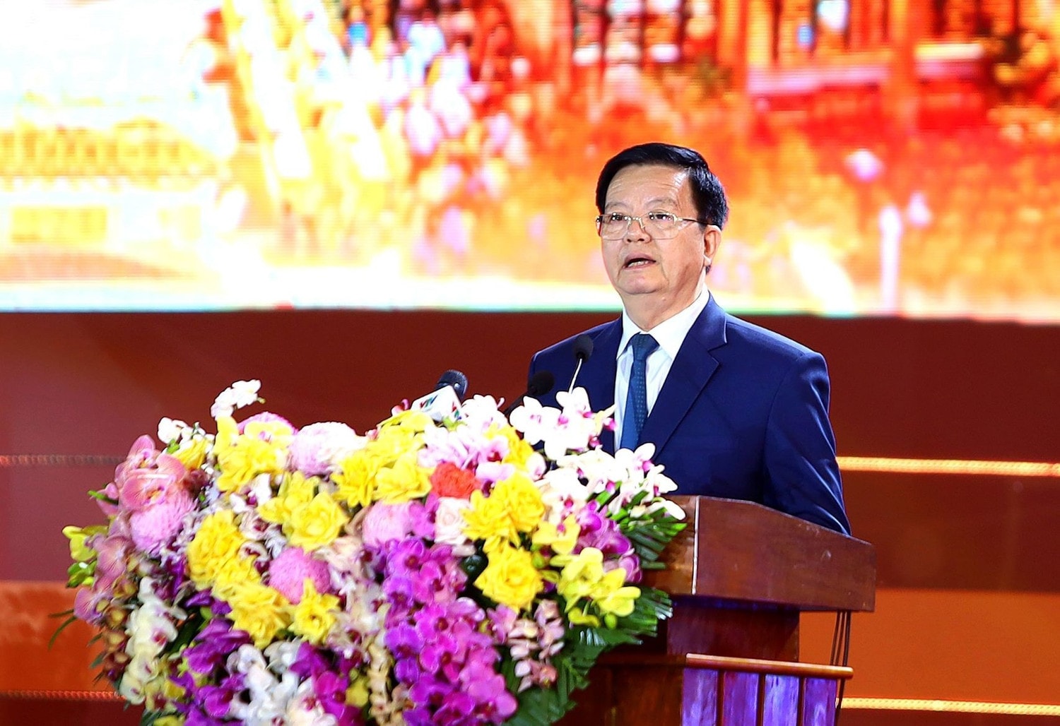 mai-van-chinh.jpg