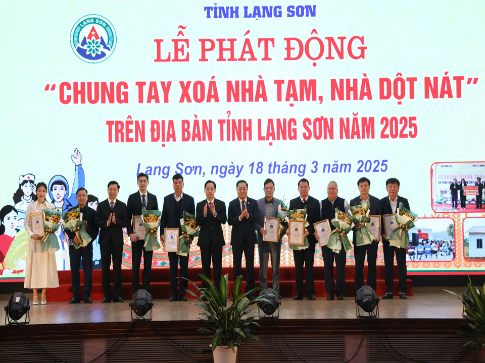 toan-tinh-den-nay-da-huy-dong-duoc-tong-kinh-phi-177-ty-dong-gom-tien-va-hien-vat-ung-ho-chuong-trinh-hoan-thanh-xay-dung-moi-928-can-nha-sua-chua-hon-1000-can-nha.png