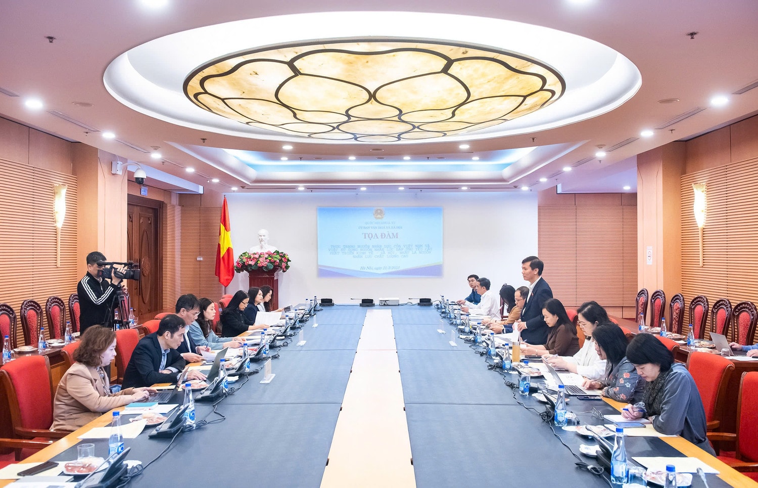 Toàn cảnh tọa đàm