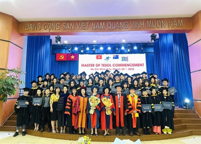 Vietnamese students on Saturday got master’s degrees through the TESOL joint programme between the HCM City Open University and the Australian Edith Cowan University. — VNS Photo Nguyễn Diệp 412457-5118727239084600-img-5936.jpg