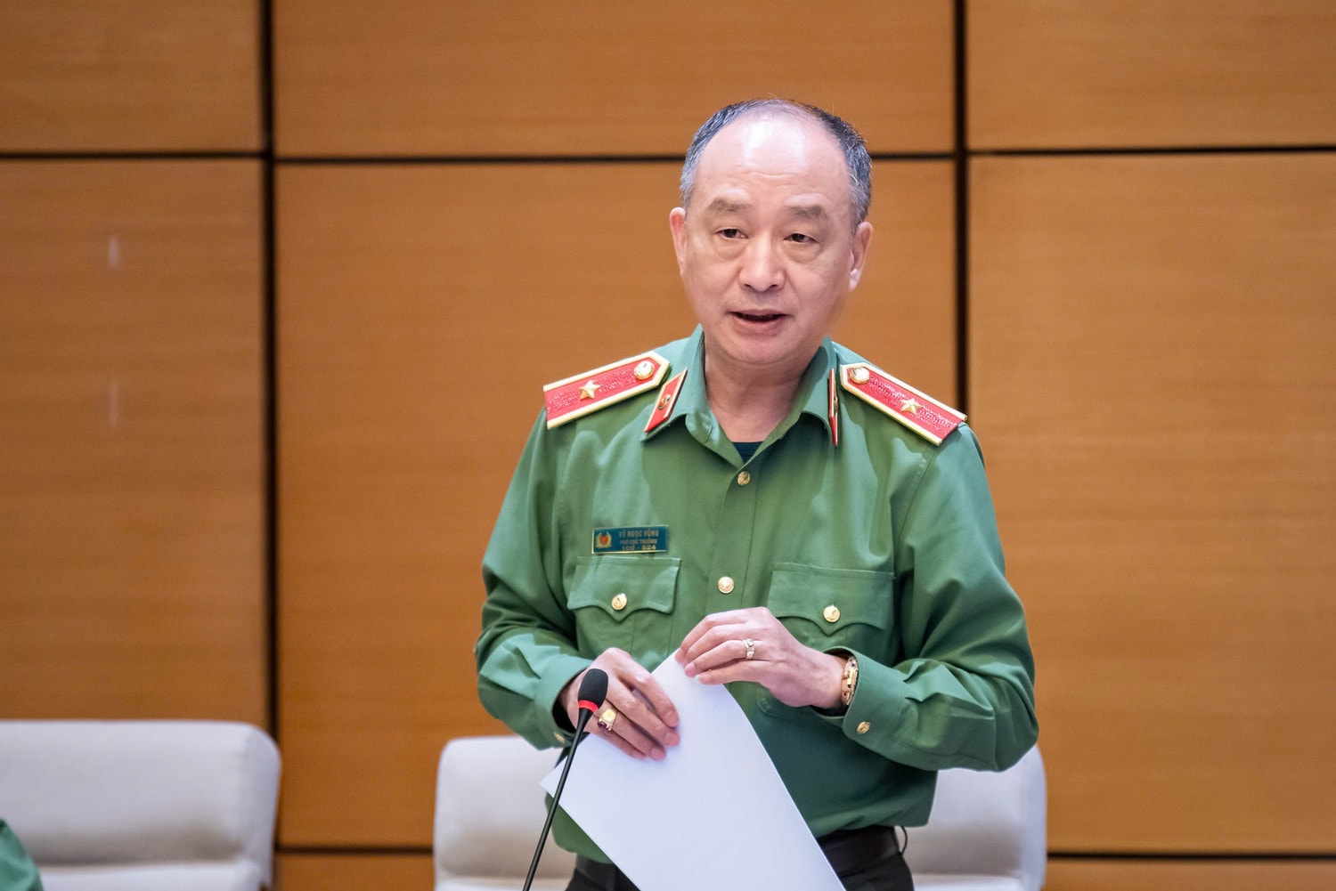 Đại diện Bộ Công an phát biểu. Ảnh: Nghĩa Đức