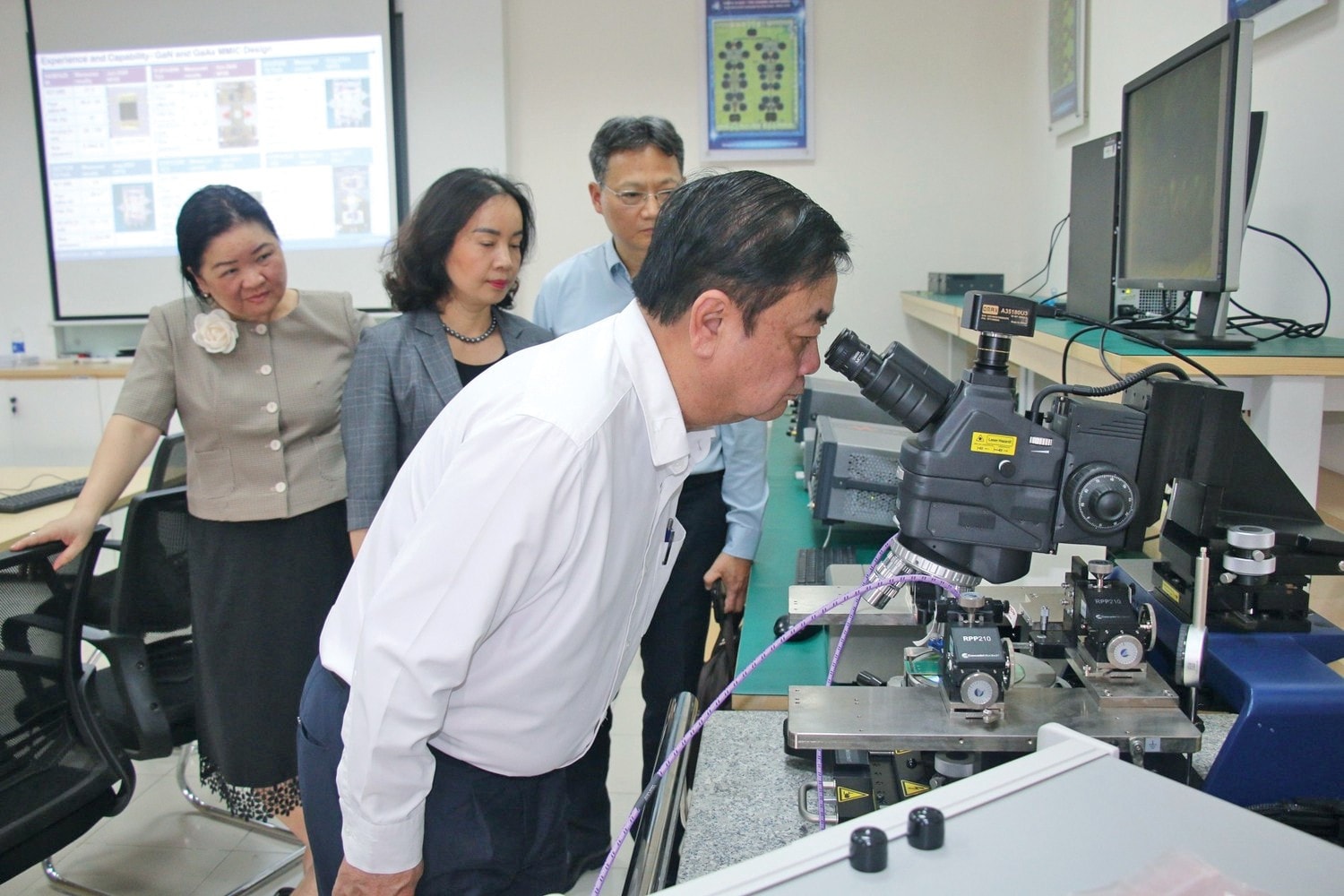 pctqh-le-minh-hoanqg4.jpg