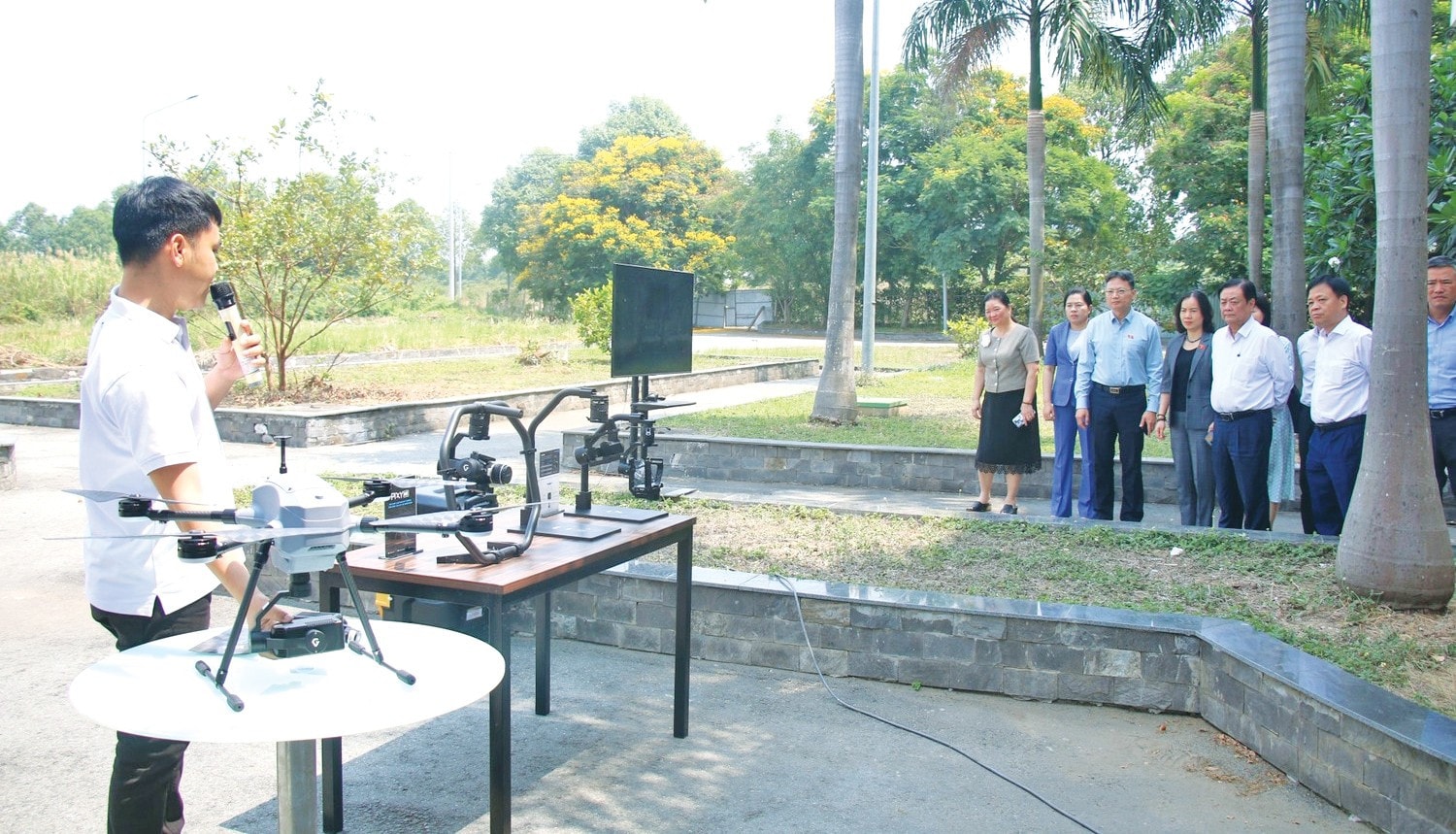 pctqh-le-minh-hoan6.jpg