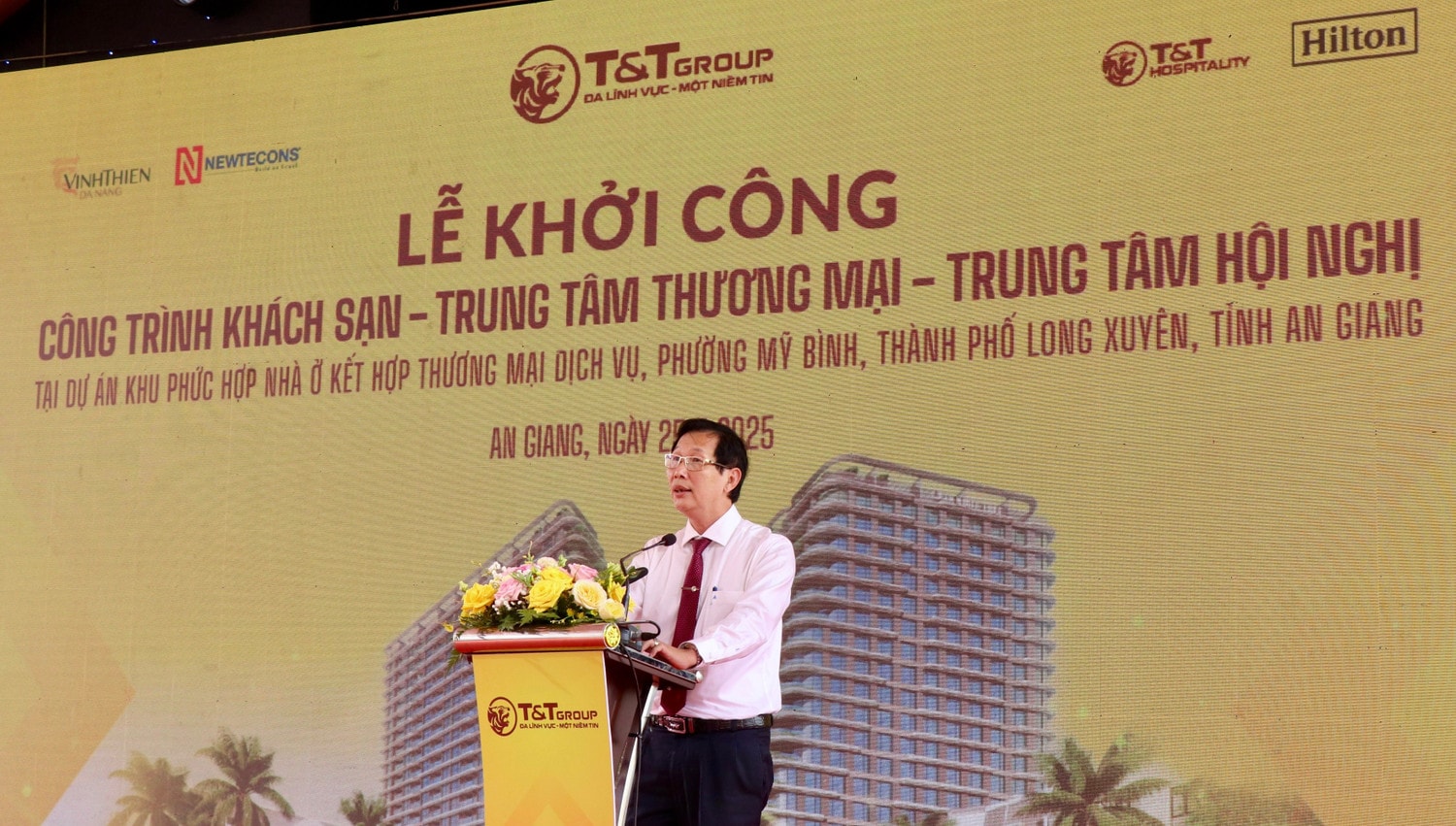 anh-6-ong-le-van-phuoc-phat-bieu.jpg