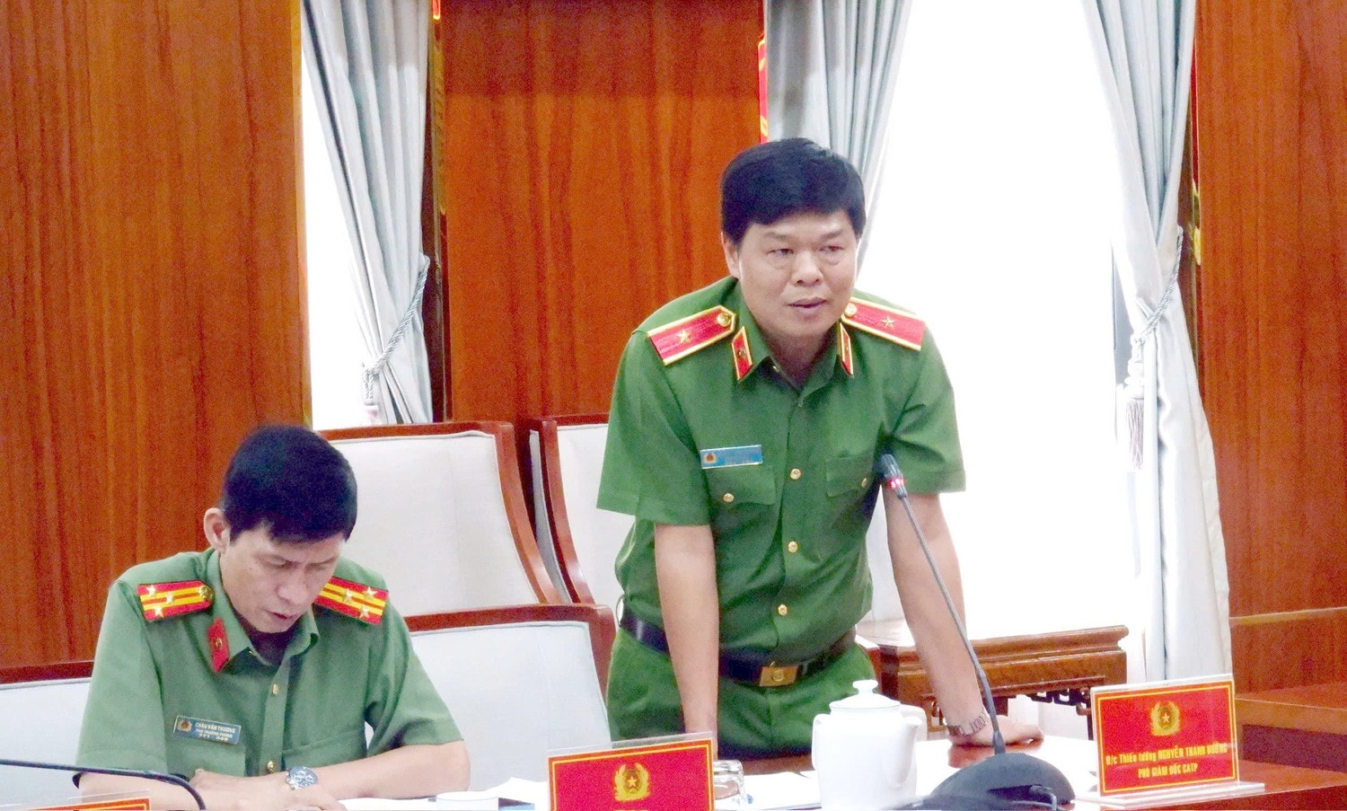 Phó Giám đốc Công an TP. Hồ Chí Minh Nguyễn Thanh Hưởng phát biểu tại cuộc làm việc