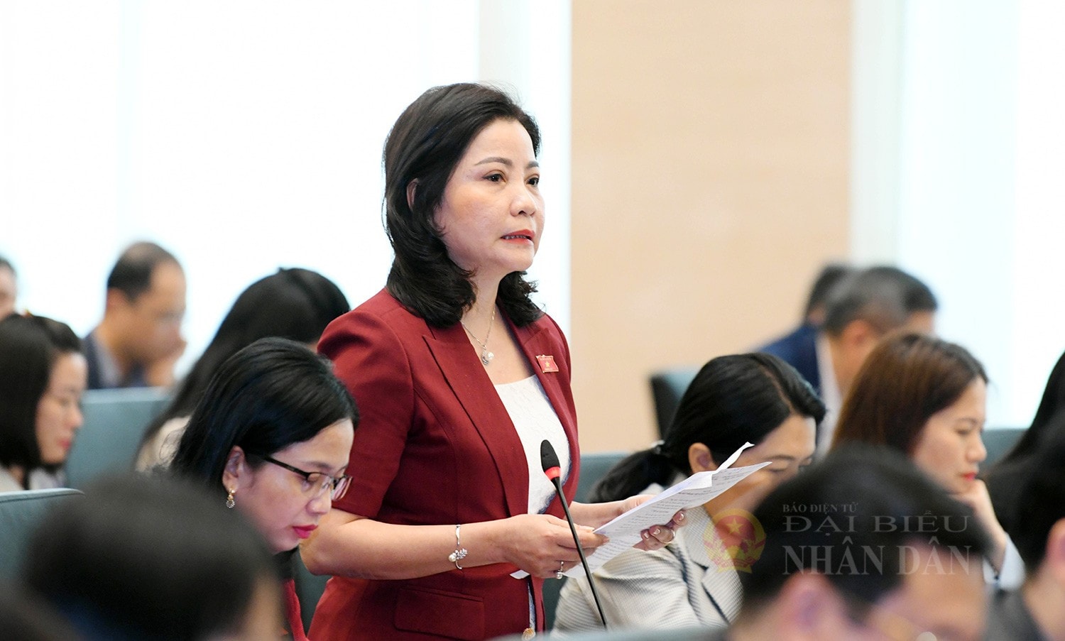 db-nguyenthithunguyey.jpg