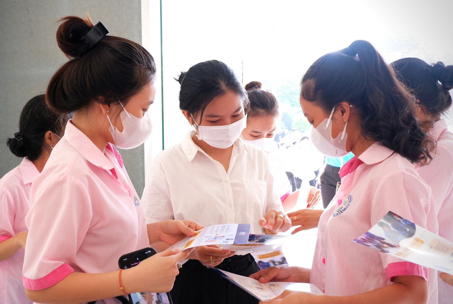 3pr-vie-iom-va-fao-approximately-two-million-residents-in-four-provinces-will-benefit-from-outreach-events-and-capacity-building-for-health-and-animal-health-officials-led-by-iom.jpg