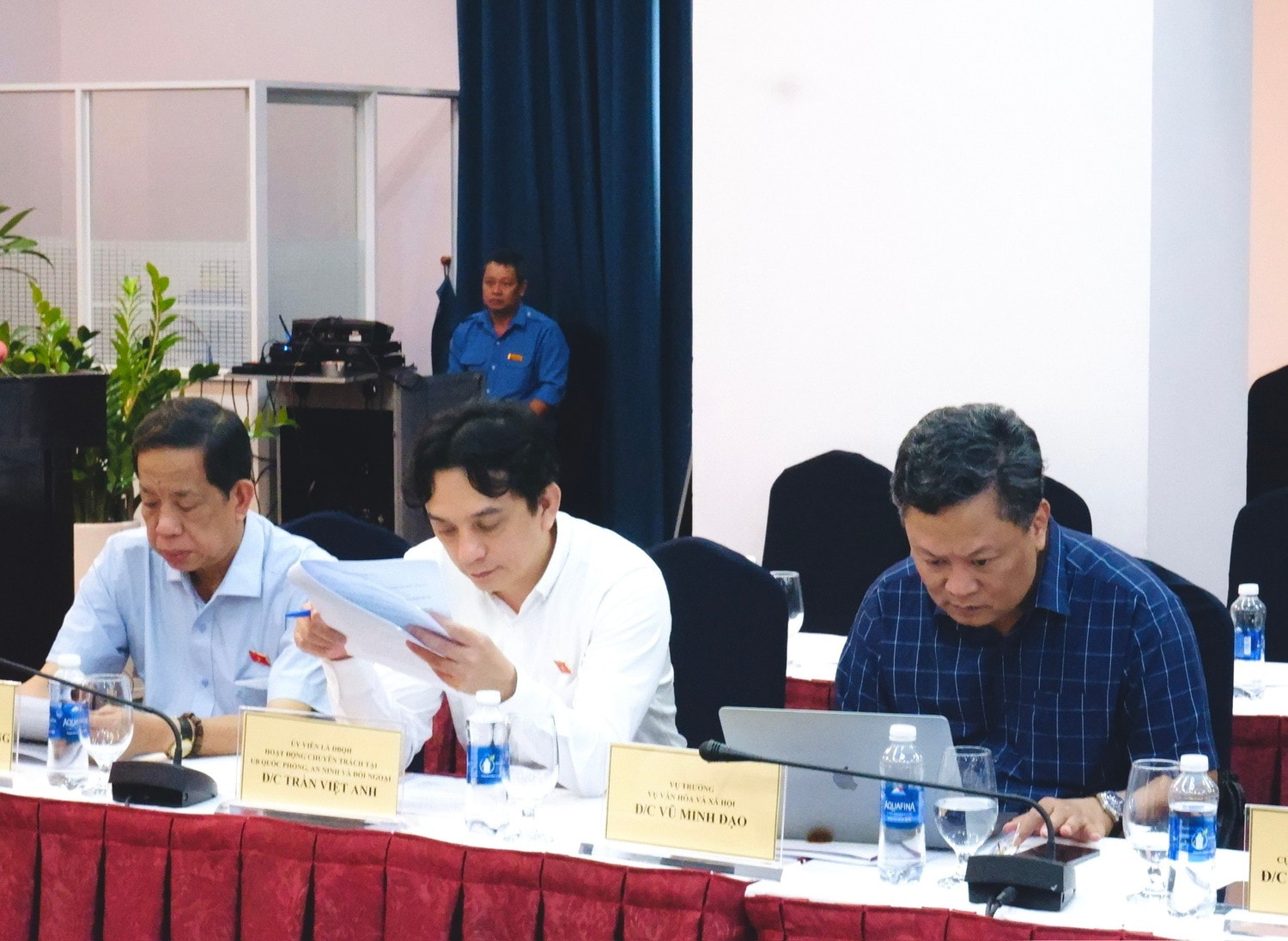Các đại biểu dự tọa đàm