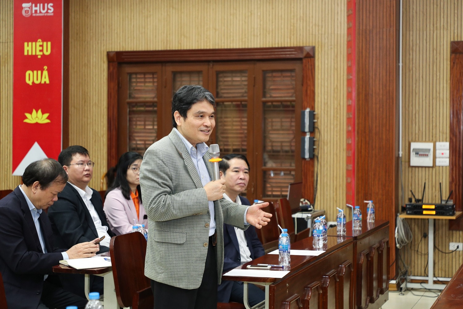 vnu-doi-thoai-nkh-lan-i-2025-30.jpg