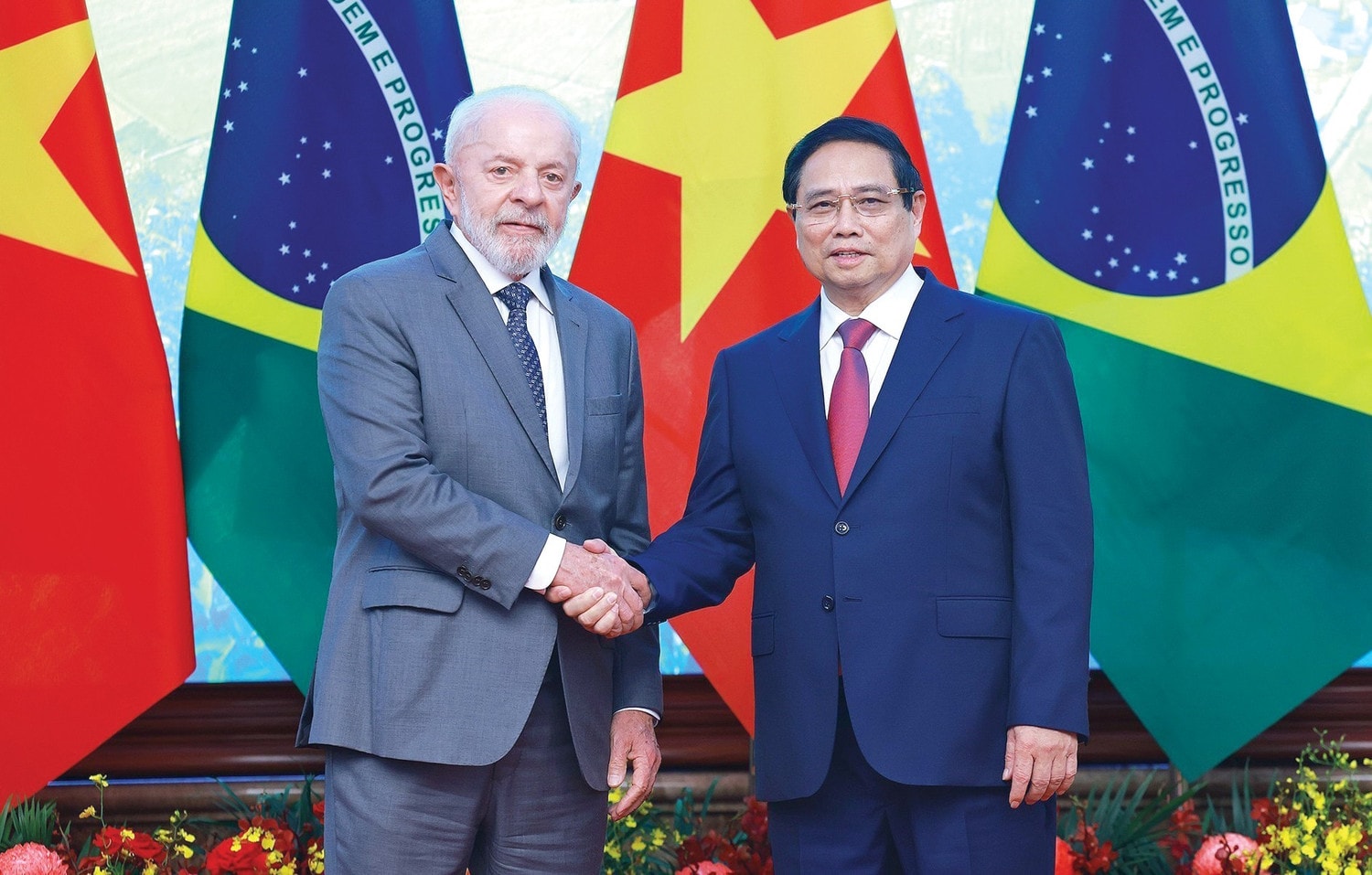 Thủ tướng Phạm Minh Chính hội kiến Tổng thống Brazil Luiz Inácio Lula da Silva. Ảnh: Dương Giang/TTXVN