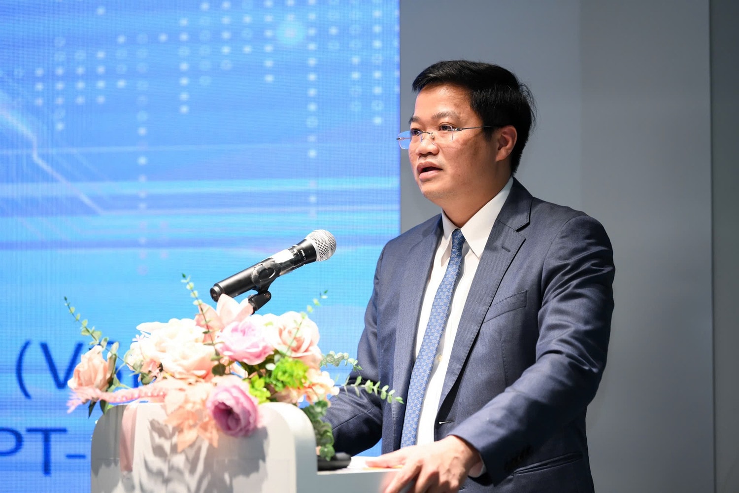 thu-truong-tam.jpg