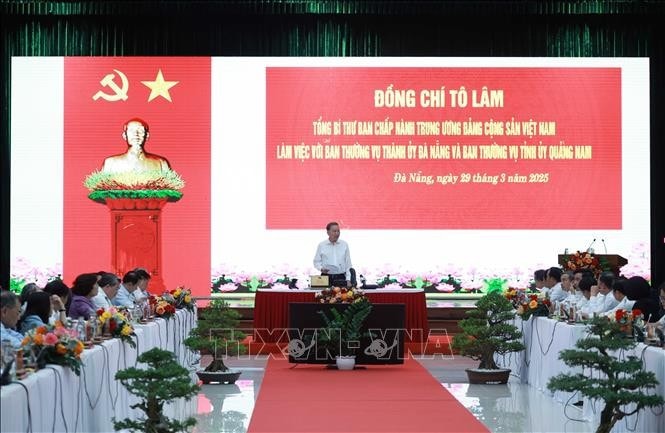 Quang cảnh buổi làm việc. Ảnh: Thống Nhất/TTXVN
