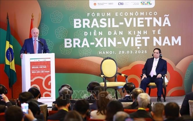 Tổng thống Brazil Luiz Inácio Lula da Silva phát biểu tại Diễn đàn kinh tế Việt Nam-Brazil. Ảnh: Dương Giang/TTXVN