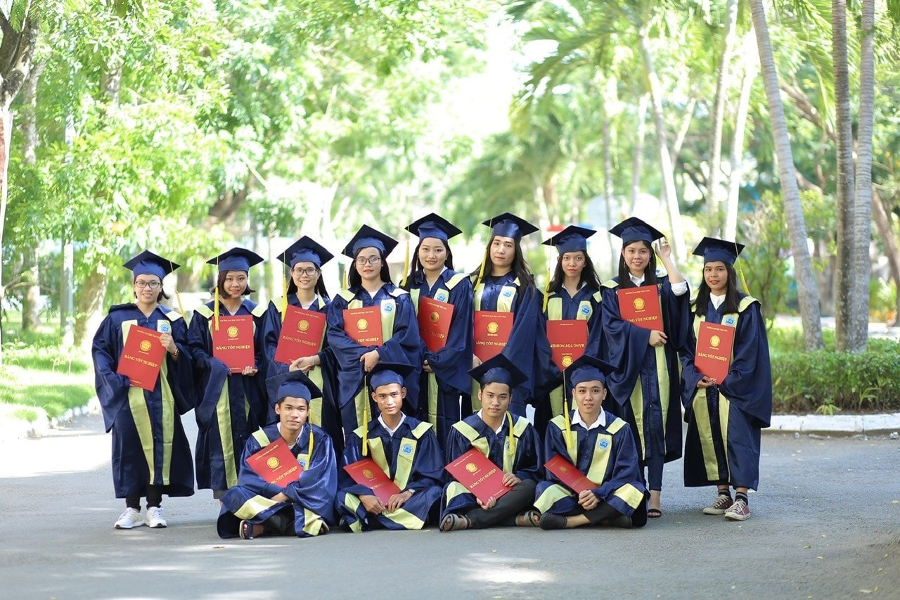 sv-dh-tra-vinh-1.jpg