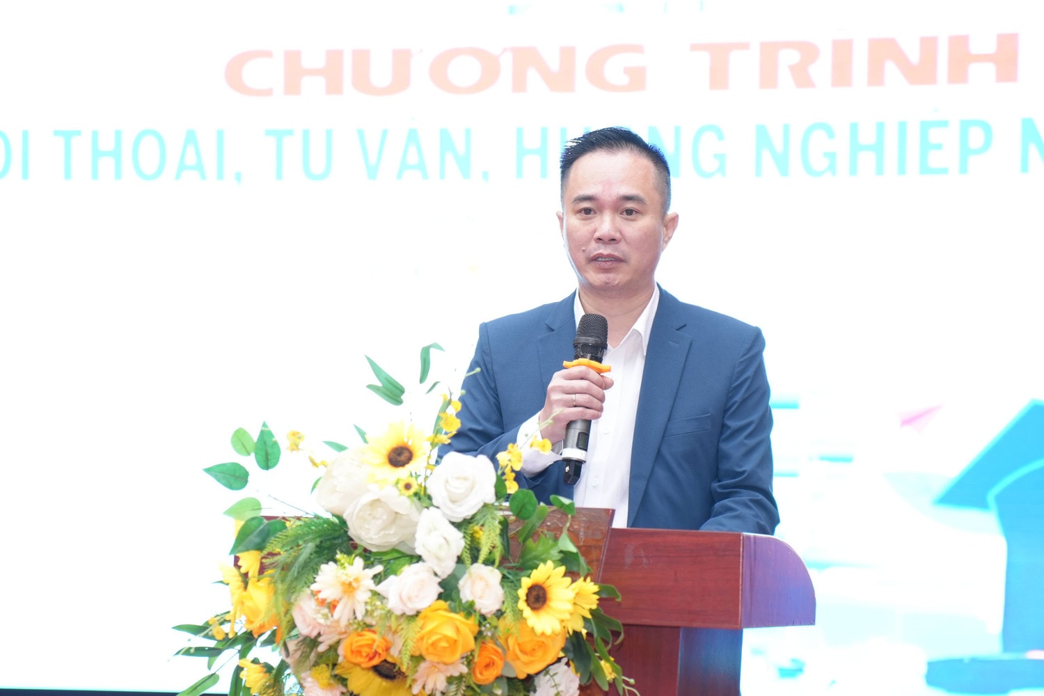 dai-bieu-nhan-dan-2-min.jpg