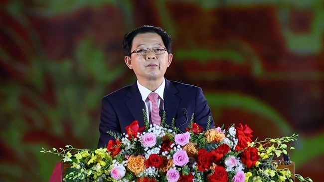 Bí thư Tỉnh ủy Hồ Quốc Dũng ôn lại lịch sử hào hùng 50 năm ngày Giải phóng Bình Định. Ảnh: baobinhdinh.vn