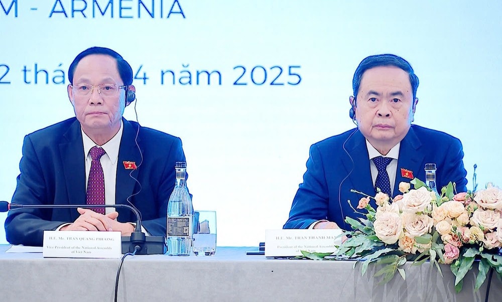 National Assembly Chairman Tran Thanh Man attended to the Vietnam - Armenia Business Forum in Yerevan on April 2. (Photo: VNA) img-8995.jpg