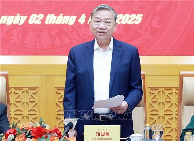 Tổng Bí thư Tô Lâm, Bí thư Quân uỷ Trung ương chủ trì Hội nghị Quân uỷ Trung ương lần thứ mười ba, nhiệm kỳ 2020-2025. Ảnh: Thống Nhất/TTXVN