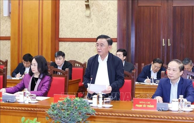 Thường trực Ban Bí thư, Trưởng Tiểu ban Trần Cẩm Tú phát biểu chỉ đạo cuộc họp. Ảnh: Phương Hoa/TTXVN